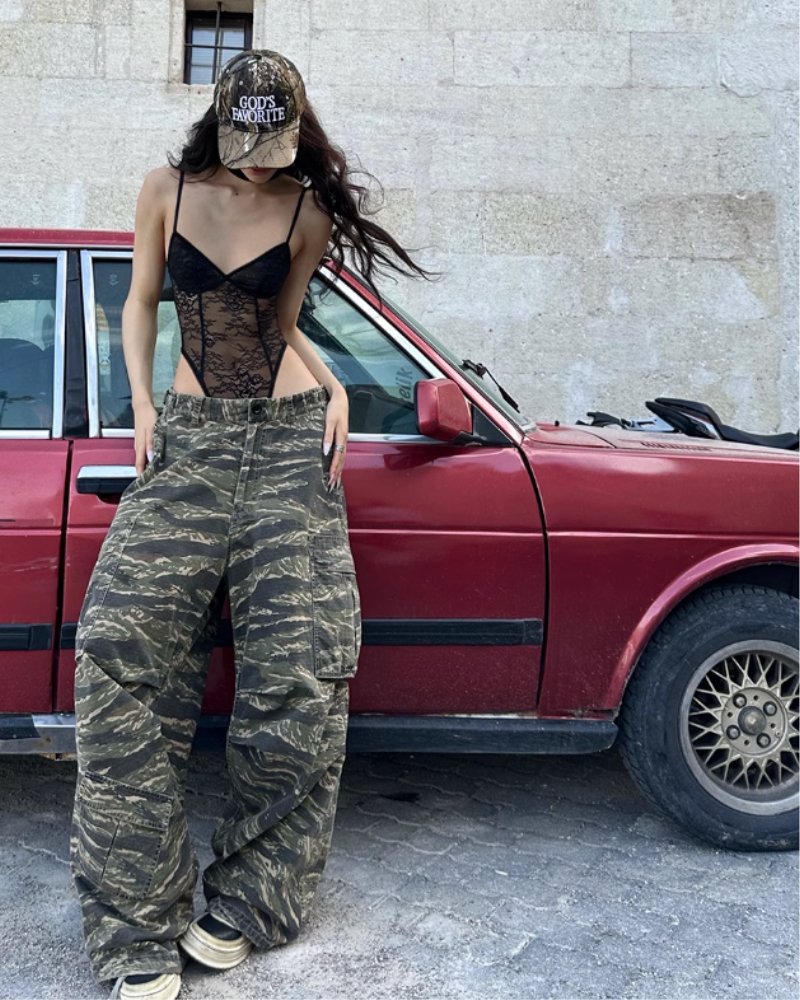 0122stepll West Wilderness Camouflage Retro Wide - Leg Pants