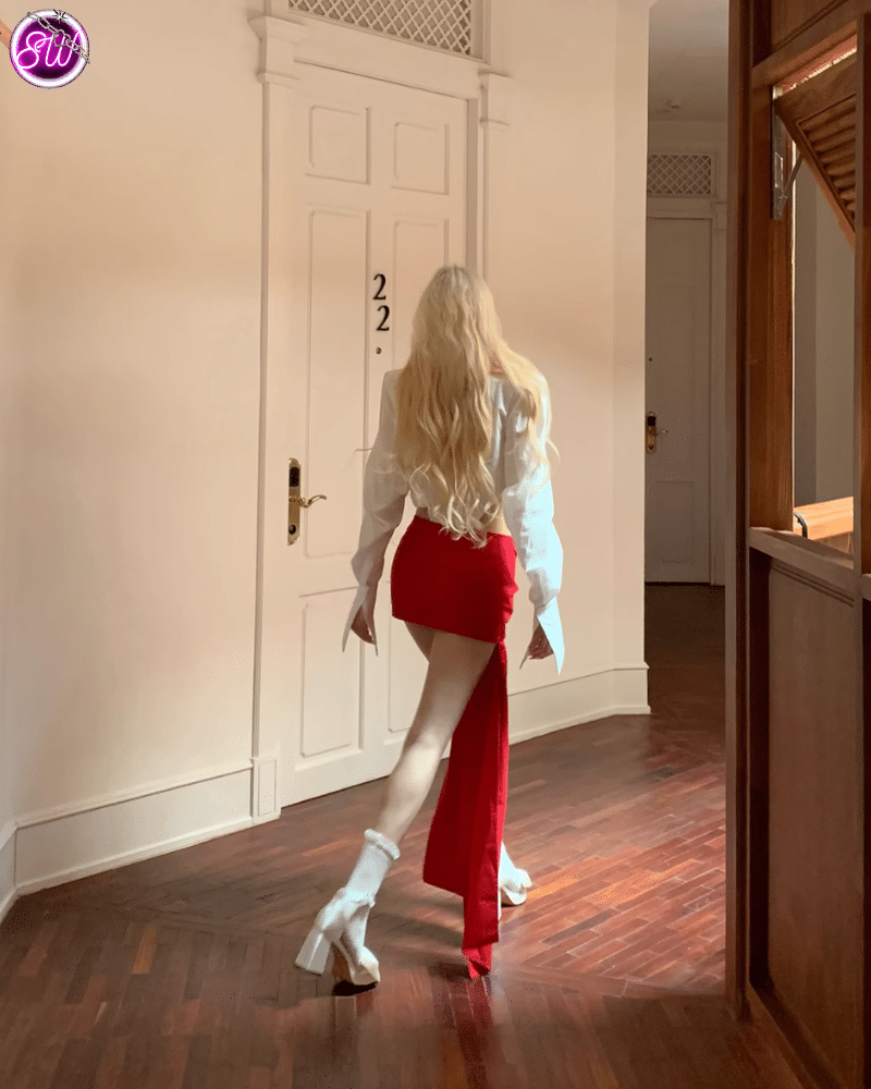 Rase le sol เสื้อเชิ้ตขาวดีไซน์แหวกแนว หรูเซ็กซี่ - Image 7